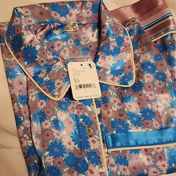 Free People Pillow Talk Satin Short Pajamas Cool Lavendar Combo XS - Picture 7 of 11